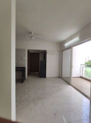 Room in 3 BHK Apartment at Icon Westwood Estates, Wakad – for Sale