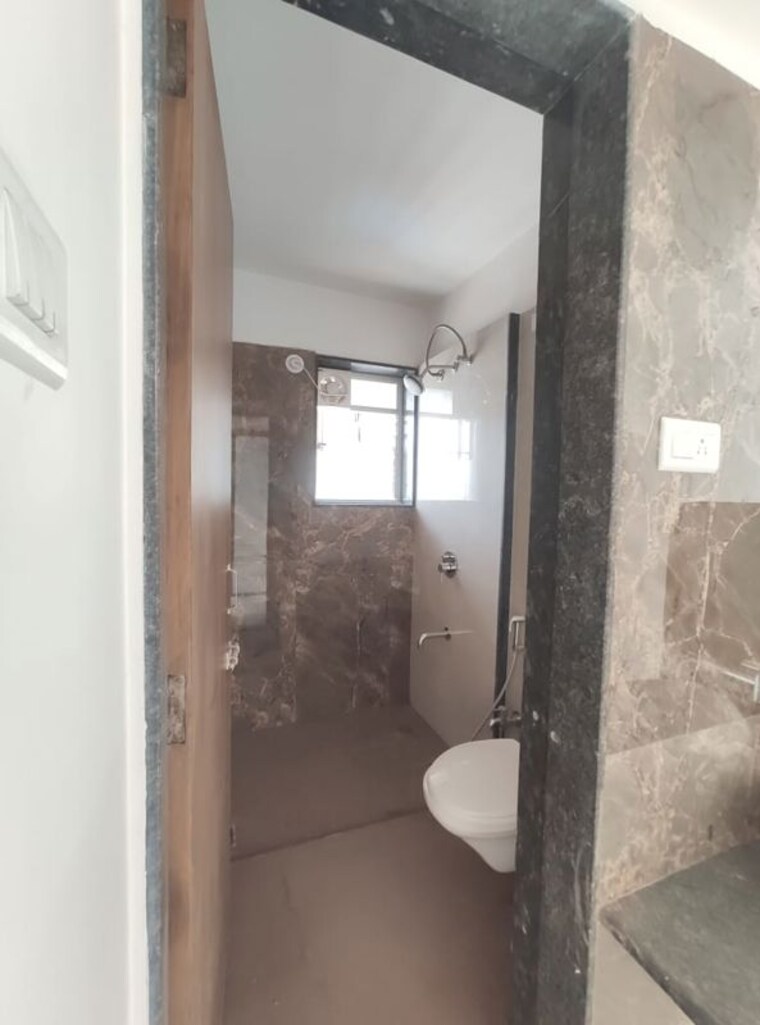Bathroom, icon-westwood-estates 3 Bedroom 1200 Sq.Ft. Apartment In Wakad Pune 10400562