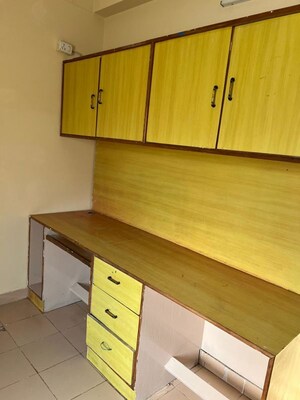 Furnished Amenities in 2 BHK Apartment at Begumpet – for Rent