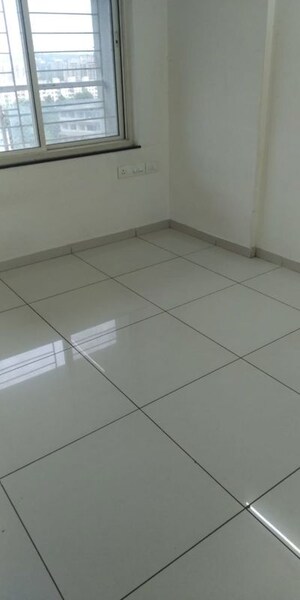 Room in 1 BHK Apartment at Paranjape Forest Trails Pebbles, Bhugaon – for Rent