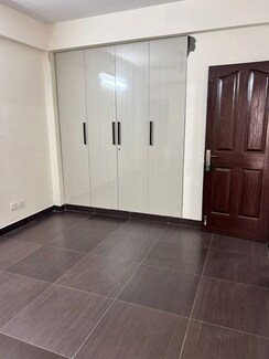 2.5 BHK + Study Room Builder Floor For Rent in Wave Floors