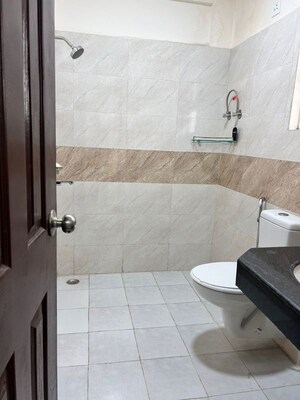 Bathroom in 2.5 BHK Builder Floor at Wave Floors, Mahurali – for Rent