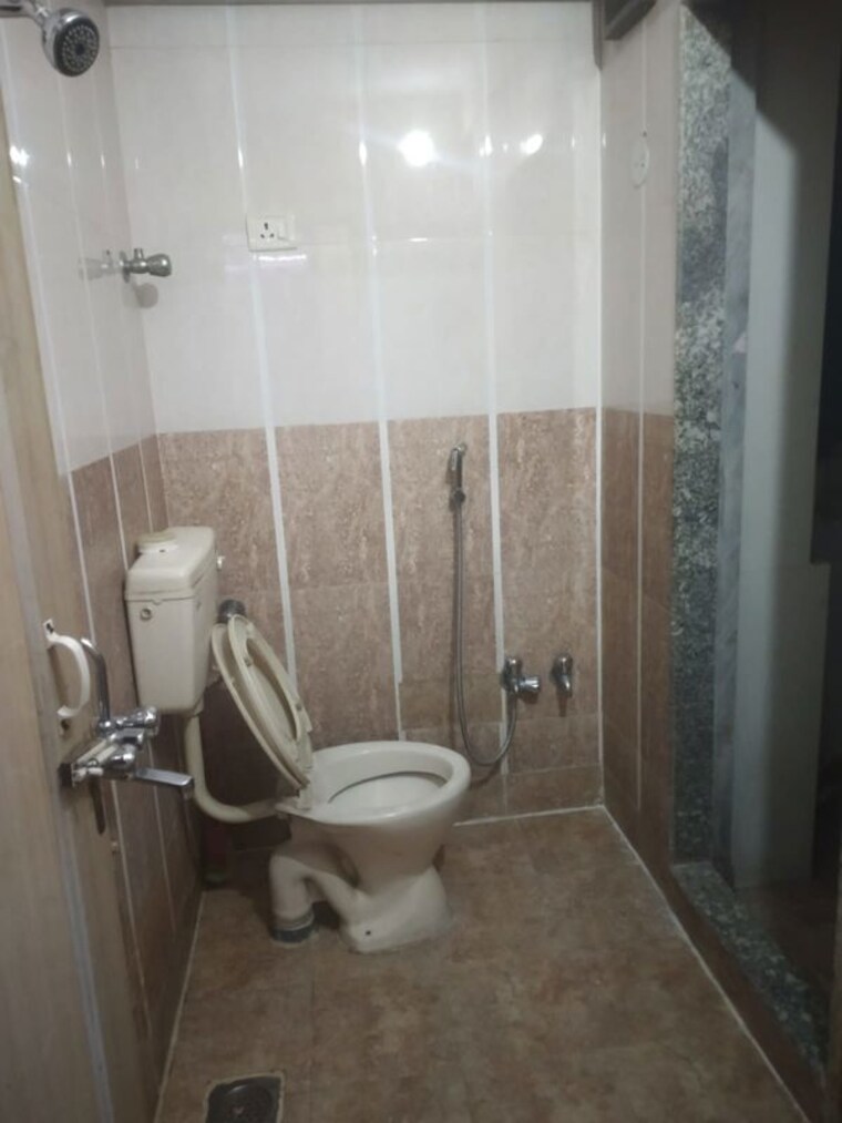 Bathroom, mahavir-plaza 2 Bedroom 1150 Sq.Ft. Apartment In Airoli Navi Mumbai 10395835
