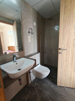 Bathroom in 3 BHK Apartment at Parsvnath Exotica, Sector 53 – for Rent