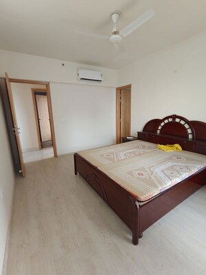 Bedroom in 3 BHK Apartment at Parsvnath Exotica, Sector 53 – for Rent