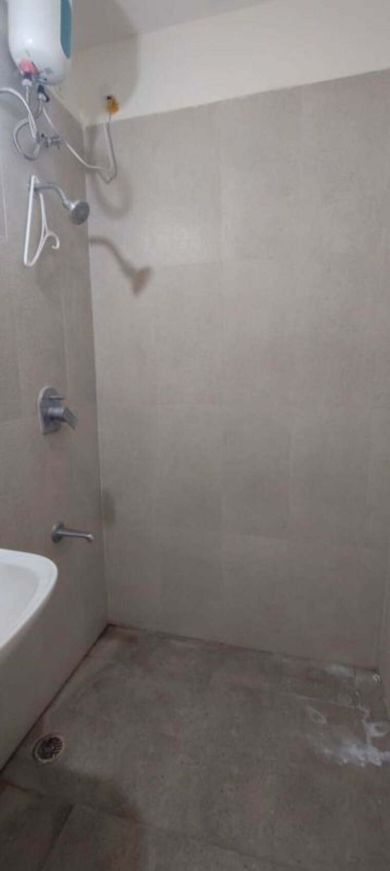 Bathroom, mittal-pebbles-high-mont 2 Bedroom 700 Sq.Ft. Apartment In Hinjewadi Pune 10400637