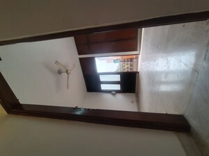 Furnished Amenities in 3 BHK Builder Floor at Malviya Nagar – for Rent