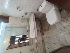 Team Area in 3 BHK Builder Floor at Malviya Nagar – for Rent
