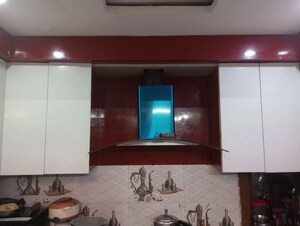 Bedroom in 3 BHK Builder Floor at Dwarka Mor – for Rent