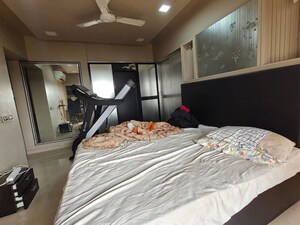 Bedroom in 3 BHK Apartment at Nellai Heights, Chembur – for Rent