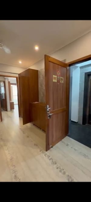 Living Room in 3 BHK Builder Floor at BPTP Amstoria, Sector 102 – for Rent