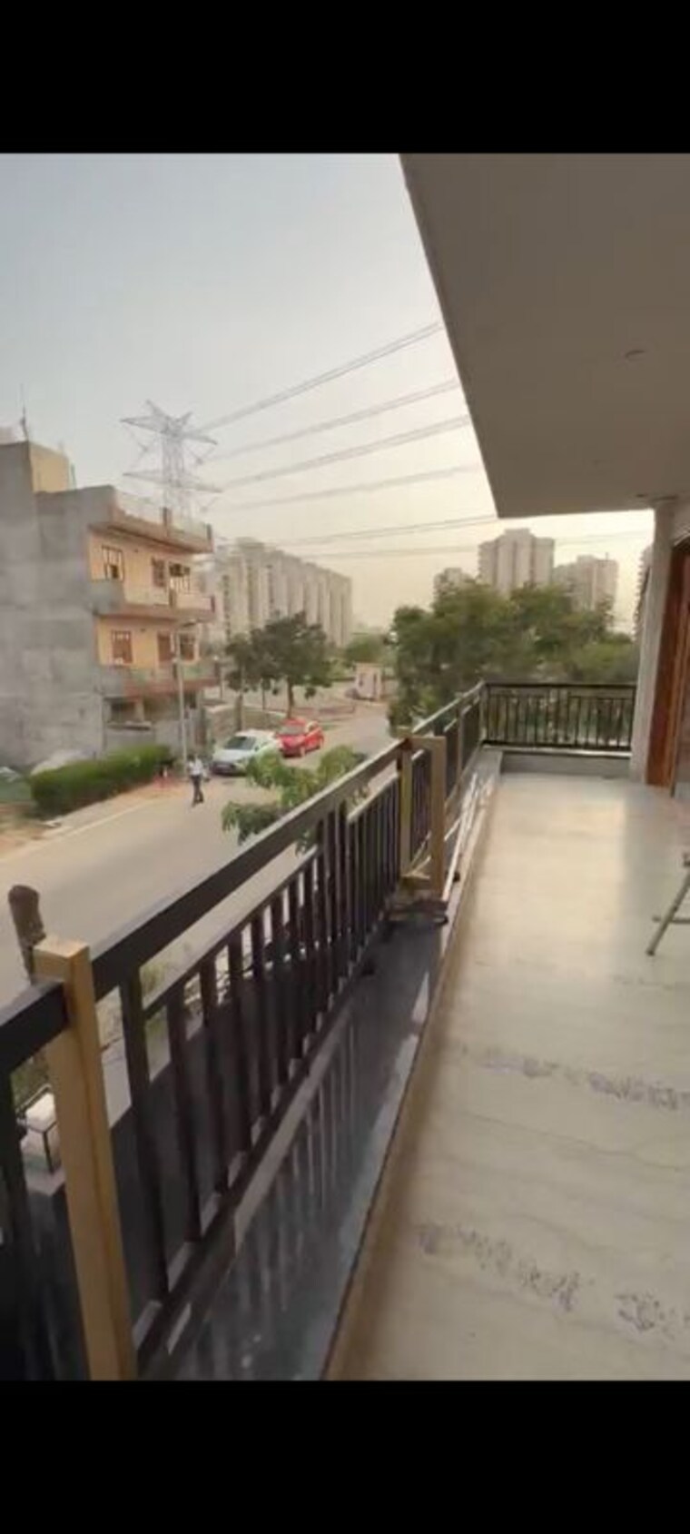 Balcony, bptp-amstoria 3 Bedroom 225 Sq.Yd. Builder Floor In Sector 102 Gurgaon 10400660