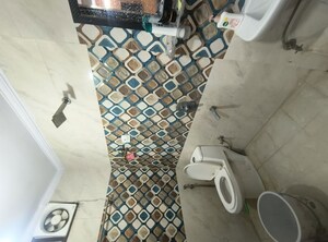 Bathroom in 2 BHK Builder Floor at Govindpuri – for Rent