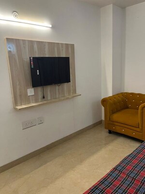 Furnished Amenities in 4 BHK Apartment at Emaar Orange Castle, Gomti Nagar – for Rent