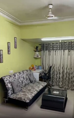 Living Room in 1 BHK Apartment at Subhash Nagar – for Rent