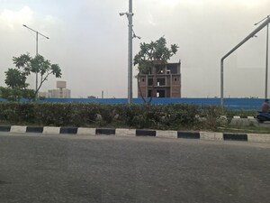  Plot For Sale in Wave Springwood Enclave, Mahurali