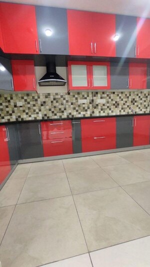Bedroom in 3.5 BHK Apartment at Lakeside Heights, Whitefield – for Rent