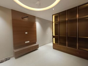 Furnished Amenities in 3 BHK Apartment at Janakpuri – for Sale