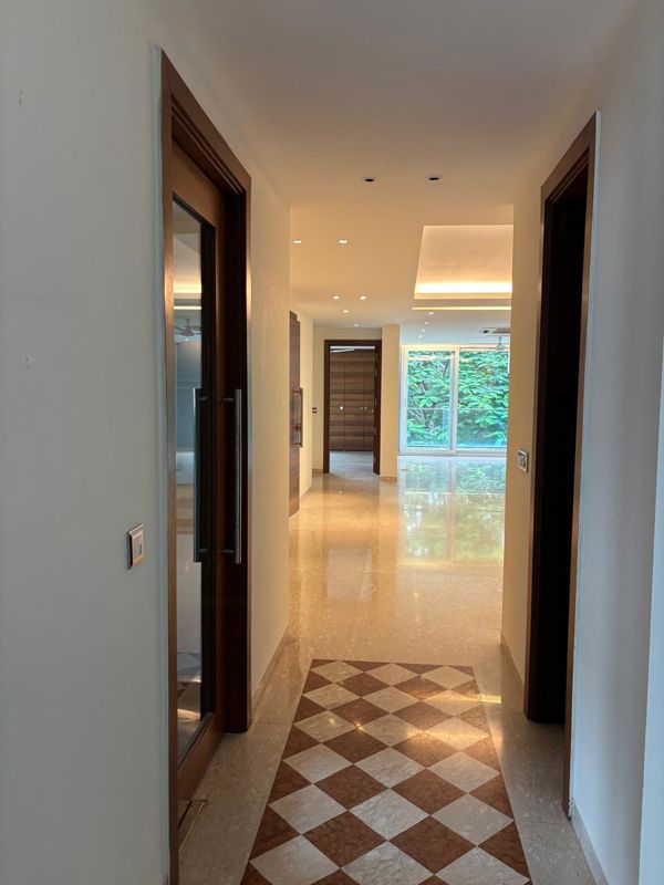 2 BHK Builder Floor For Rent in Sector 51