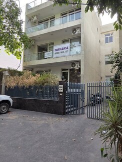 Office Space For Rent in Sushant Lok I