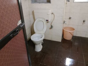 Bathroom in 1 BHK Apartment at Adarsh Nagar – for Rent