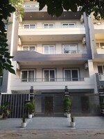 3 BHK 2200 Sq.Ft. Builder Floor in Sushant Lok I