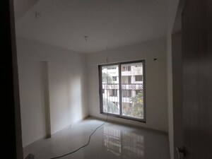 Room in 3 BHK Apartment at Vaibhavlaxmi East Syde, Ghatkopar East – for Rent