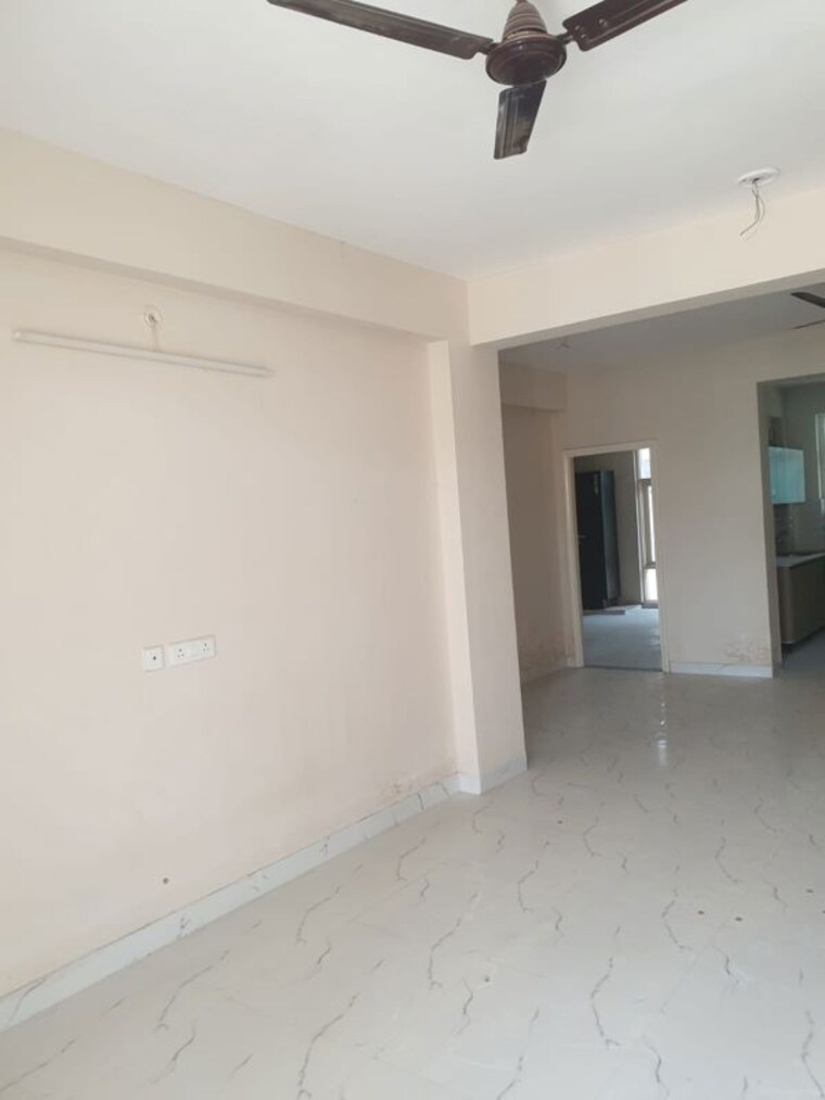 Room, tdi-the-grand-retreat 3 Bedroom 1150 Sq.Ft. Builder Floor In Sector 88 Faridabad 10400846