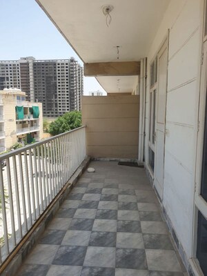Balcony in 3 BHK Builder Floor at TDI The Grand Retreat, Sector 88 – for Rent
