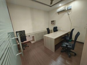  Office Space For Rent in Rani Sati Nagar