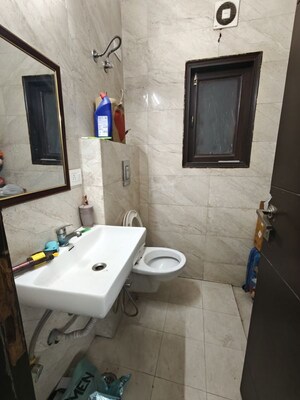 Bathroom in 3 BHK Builder Floor at Ansal API Vyapar Kendra, Sector 43 – for Rent