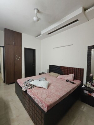 Bedroom in 3 BHK Builder Floor at Sushant Lok I – for Rent
