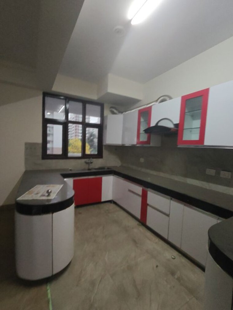 Kitchen, atlantis-cghs 3 Bedroom 2610 Sq.Ft. Apartment In Sector 47 Gurgaon 10400928