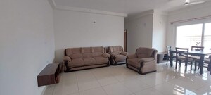 Bedroom in 3 BHK Apartment at Prestige Finsbury Park Regent, Bagaluru – for Rent
