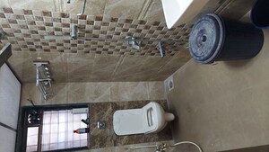 Bathroom in 2 BHK Apartment at Palm Villa Santacruz, Santacruz East – for Rent
