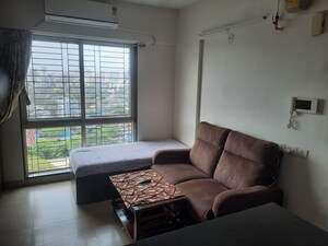 1 BHK Apartment For Rent in Divine Aspen Garden, Goregaon East