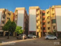 2 BHK + Extra Room,Store Room Apartment For Sale in Macker Silver Estate Vertica