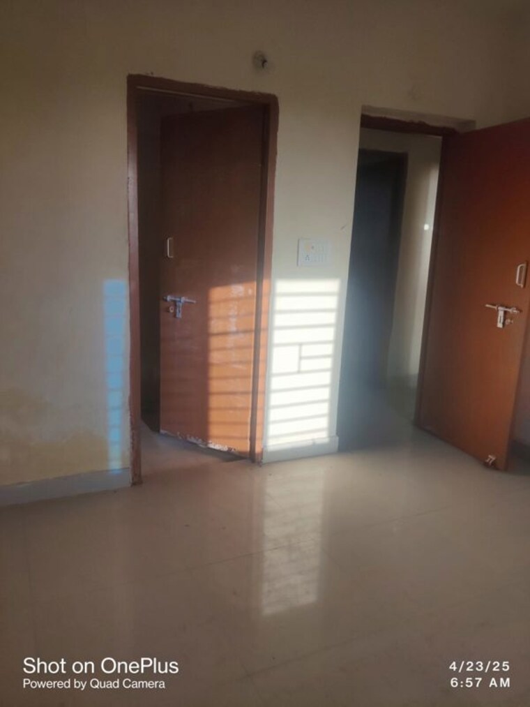 Room, macker-silver-estate-vertica 2 Bedroom 950 Sq.Ft. Apartment In Katara Hills Bhopal 10400988