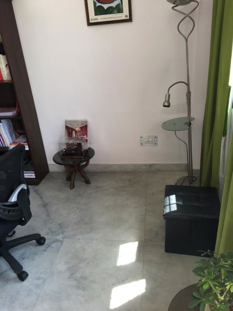 Parking, paramount-floraville 3 Bedroom 1685 Sq.Ft. Builder Floor In Sector 137 Noida 10401037