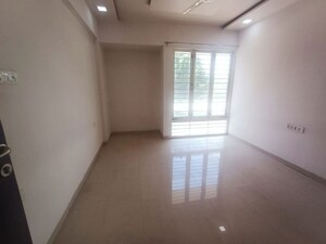 Room in 2 BHK Apartment at Pride Manhattan, Charholi Budruk – for Rent