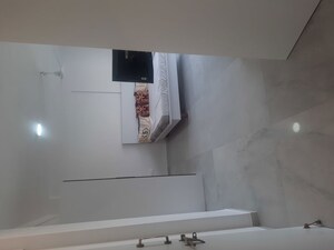 Room in 1 BHK Apartment at Jolly Maker Apartment, Cuffe Parade – for Sale