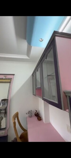Furnished Amenities in 1 BHK Apartment at Poonam Darshan, Andheri East – for Rent