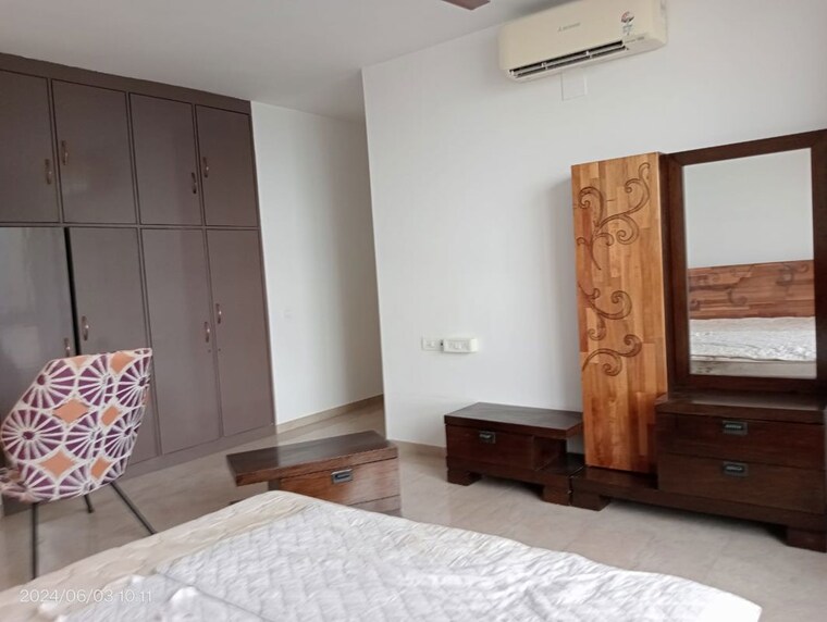 Bathroom, hiranandani-estate-rodas-enclave 3 Bedroom 1300 Sq.Ft. Apartment In Ghodbunder Road Thane 10401130