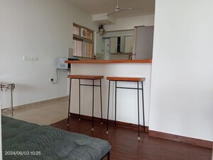Room in 3 BHK Apartment at Hiranandani Estate Rodas Enclave, Ghodbunder Road – for Sale