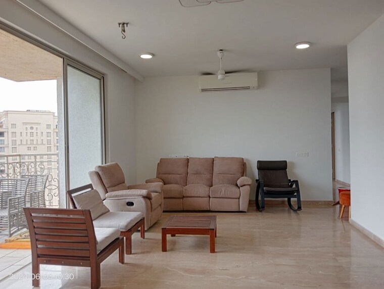Living Room, hiranandani-estate-rodas-enclave 3 Bedroom 1300 Sq.Ft. Apartment In Ghodbunder Road Thane 10401130