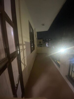2 BHK Builder Floor For Rent in Sector 27