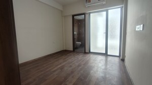 Room in 2 BHK Apartment at Suncity Vatsal Valley, Gwal Pahari – for Rent