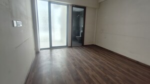 Room in 2 BHK Apartment at Suncity Vatsal Valley, Gwal Pahari – for Rent
