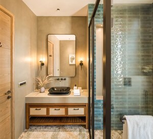 Bathroom in 4 BHK Villa at Guirim – for Sale