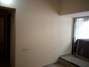 Room in 1 BHK Apartment at Bhoomi Gokul, Goregaon East – for Rent